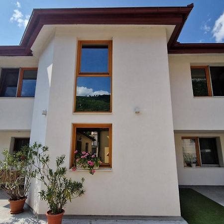 Guesthouse Rose Sarajevo Ngoại thất bức ảnh