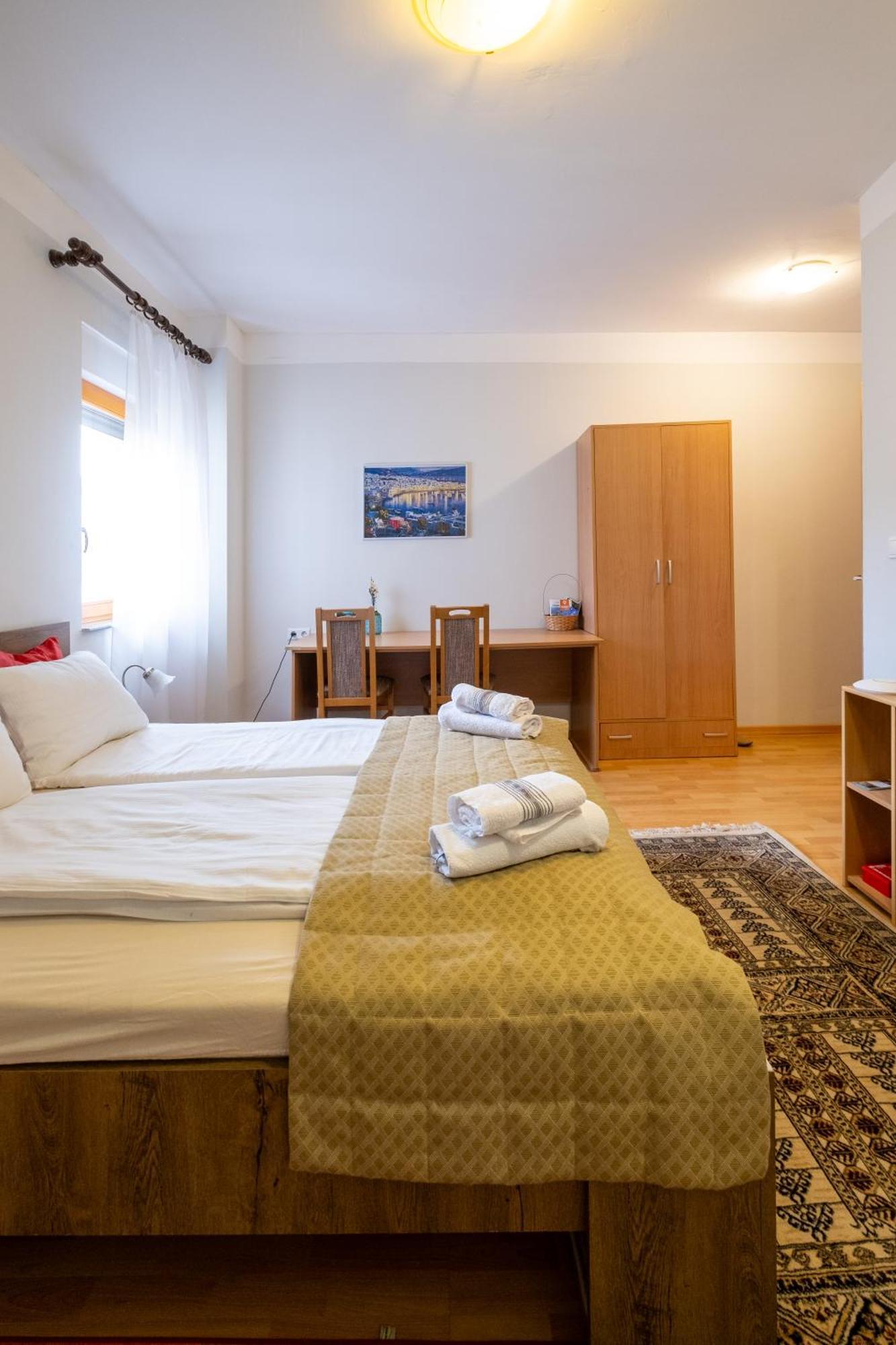 Guesthouse Rose Sarajevo Ngoại thất bức ảnh