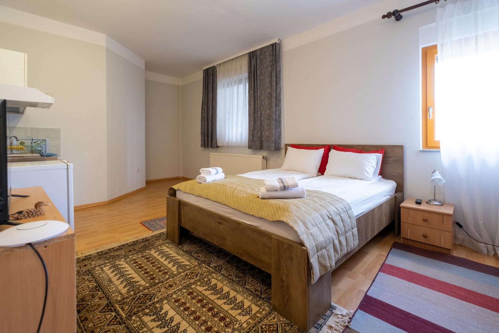 Guesthouse Rose Sarajevo Ngoại thất bức ảnh
