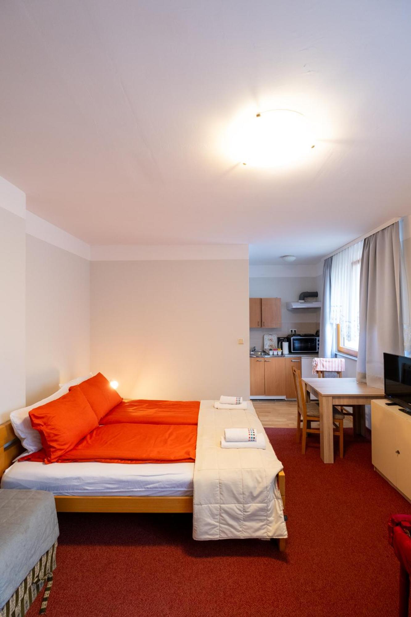 Guesthouse Rose Sarajevo Ngoại thất bức ảnh