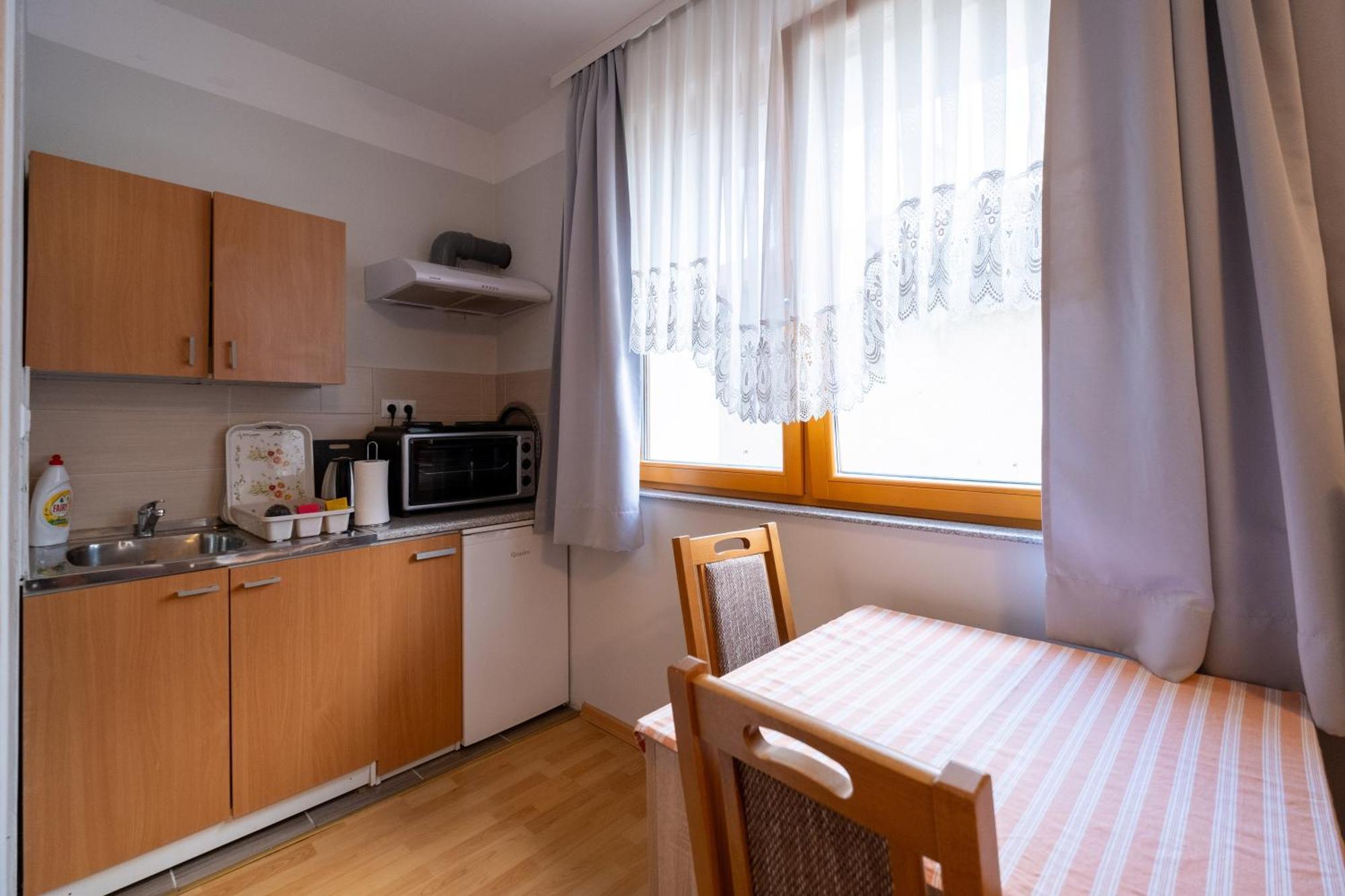 Guesthouse Rose Sarajevo Ngoại thất bức ảnh