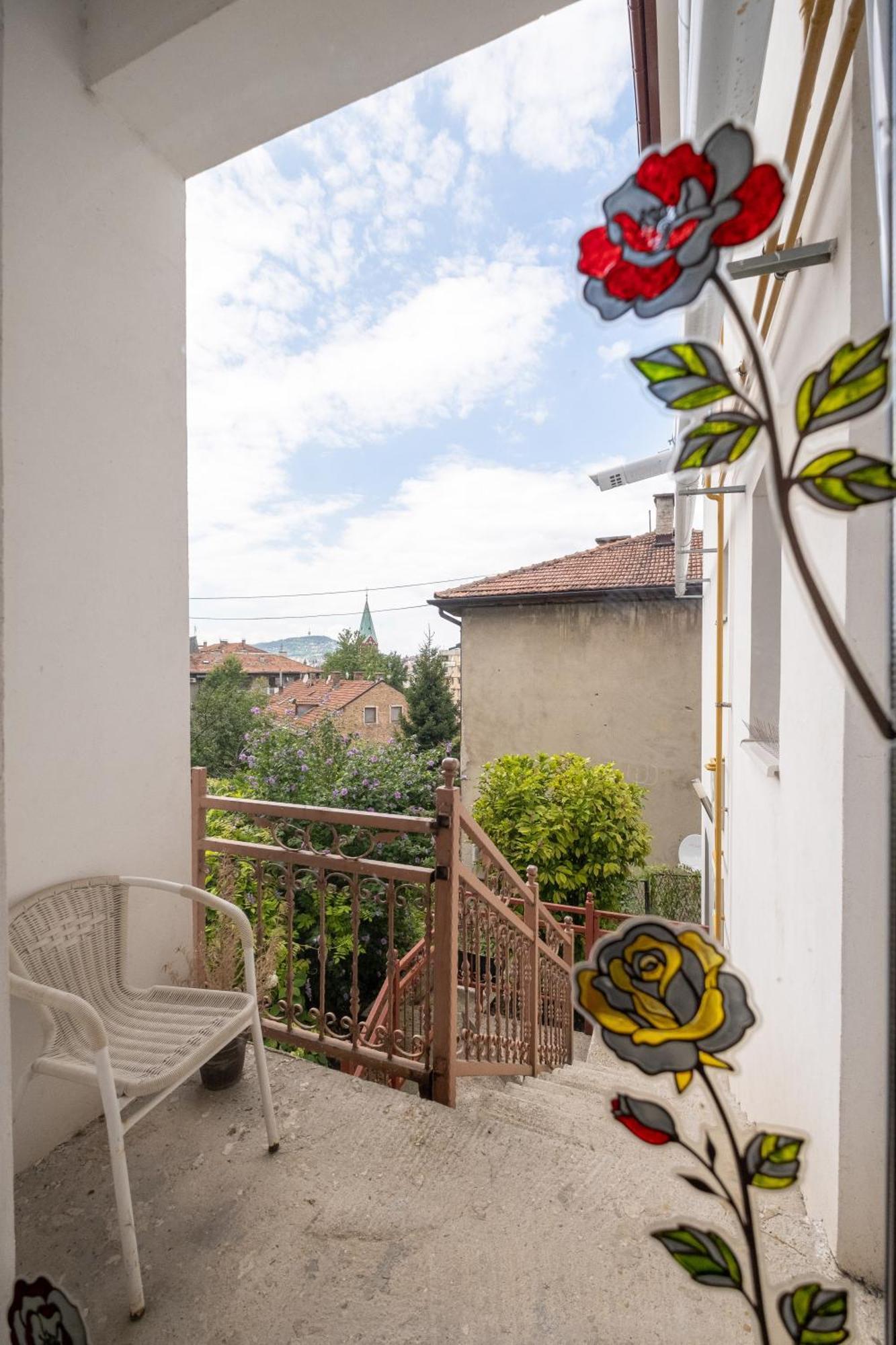 Guesthouse Rose Sarajevo Ngoại thất bức ảnh